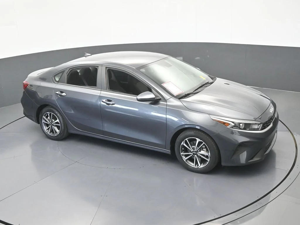Used 2023 Gravity Gray Kia LXS image 46