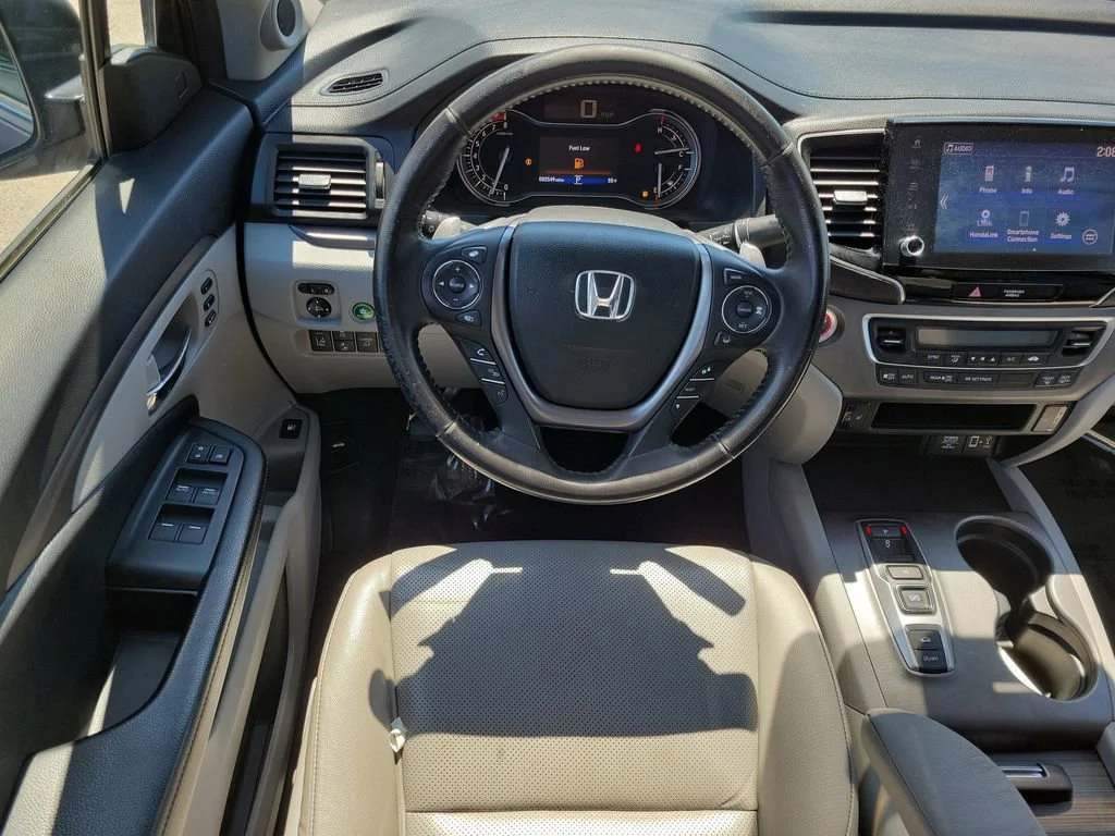 Used 2023 Gray Honda RTL image 12