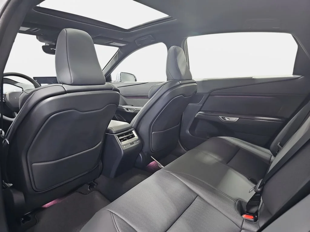 New 2026 Iridium Lexus PREMIUM AWD image 11
