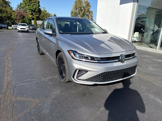2027 Volkswagen Jetta SE