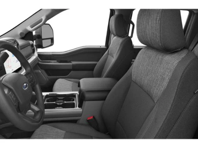 Used 2025 Oxford White Ford XLT image 9