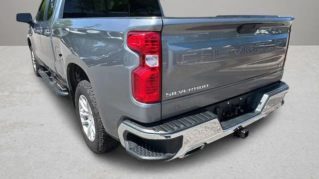 Used 2019 SATIN STEEL METALLIC Chevrolet LT image 34