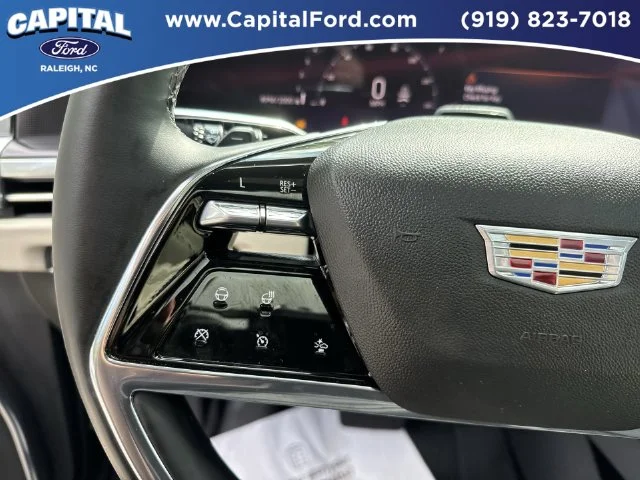 Used 2026 Green Cadillac Sport image 23