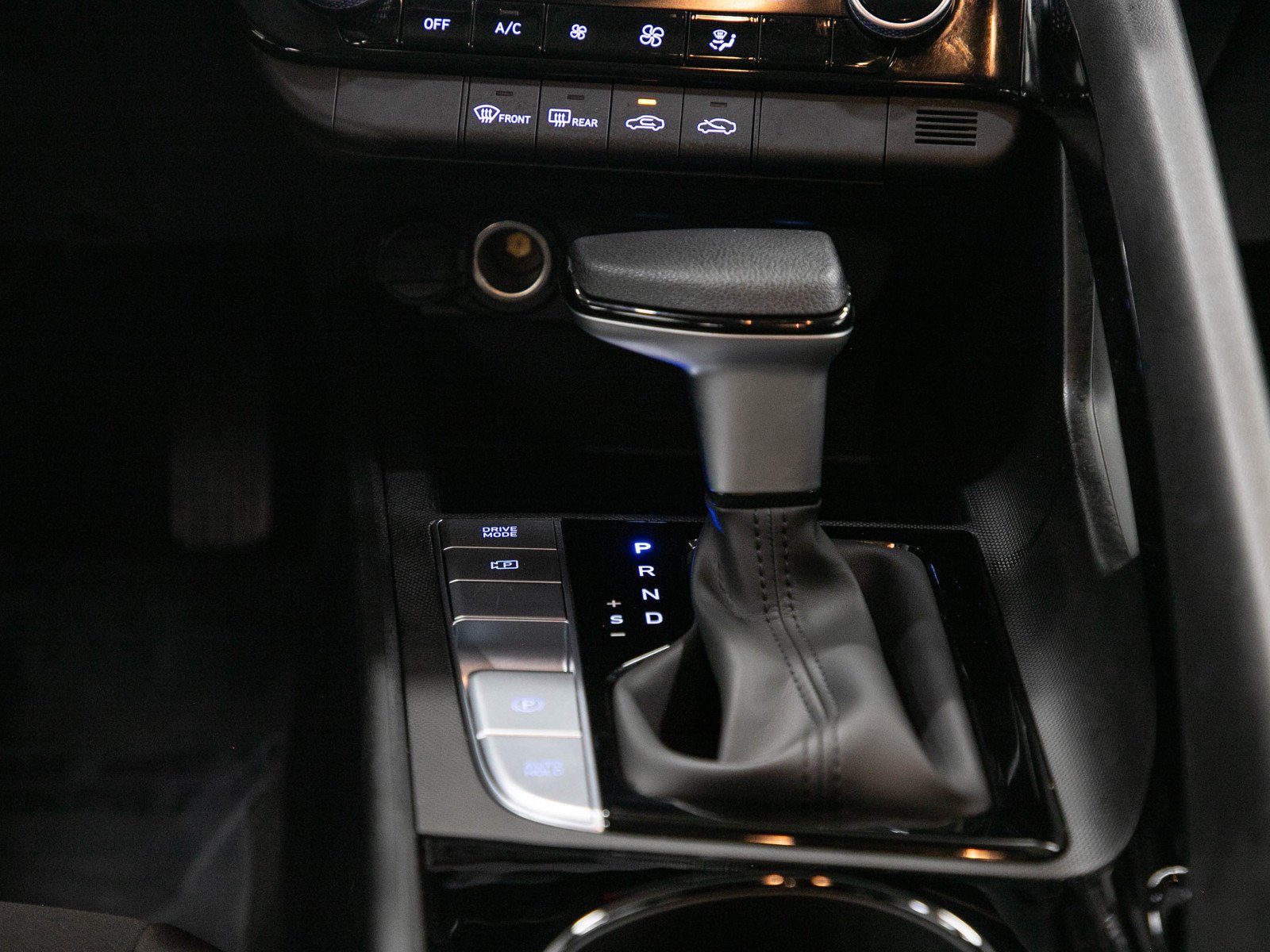 Used 2026 Abyss Black Hyundai Blue Sedan image 19