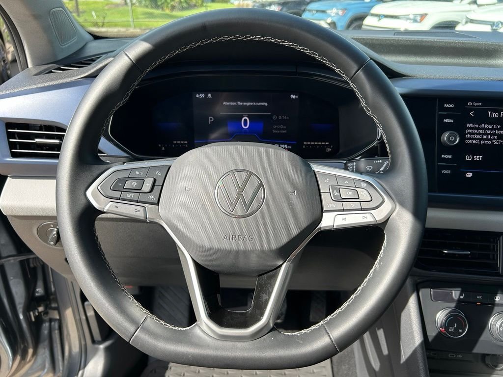 Certified Used 2022 Gray Volkswagen 1.5T SE image 22