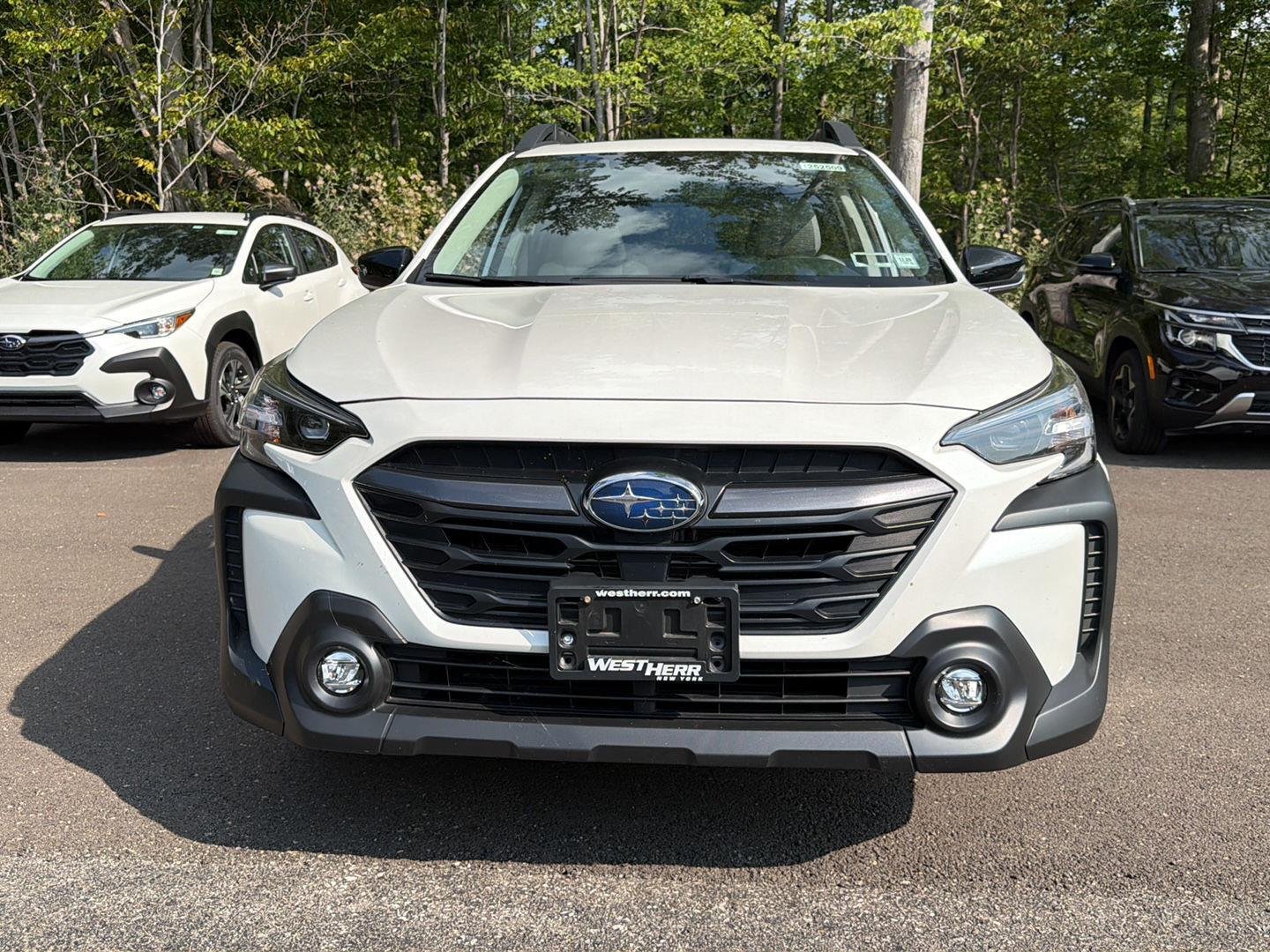 New 2025 Crystal White Pearl Subaru Premium image 13