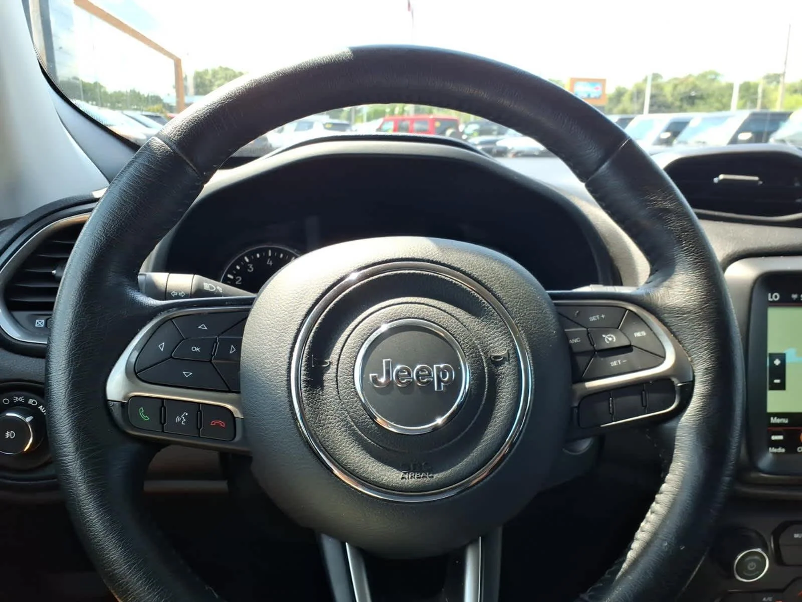 Certified Used 2022 Black Clear Coat Jeep Latitude image 26