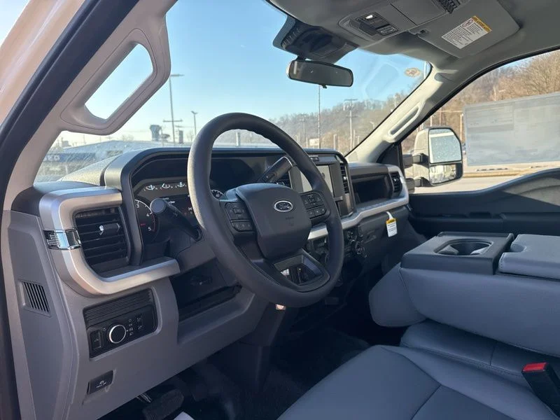 2025 Ford F-250 Super Duty XL - Photo 18