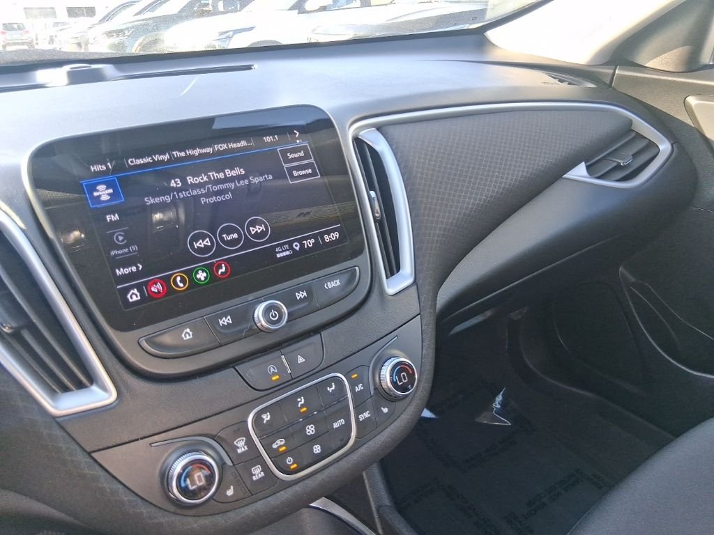Used 2023 Gray Chevrolet LT image 22