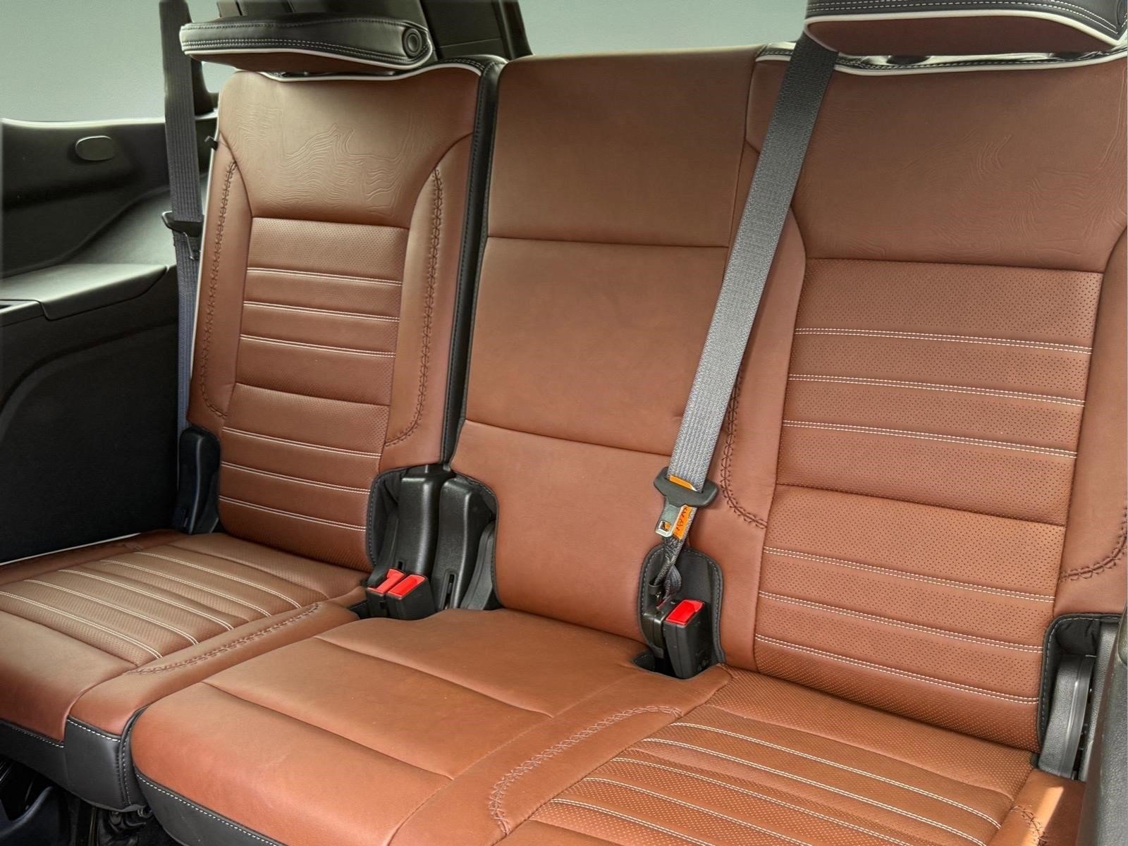 Used 2023 Onyx Black GMC Denali Ultimate image 19