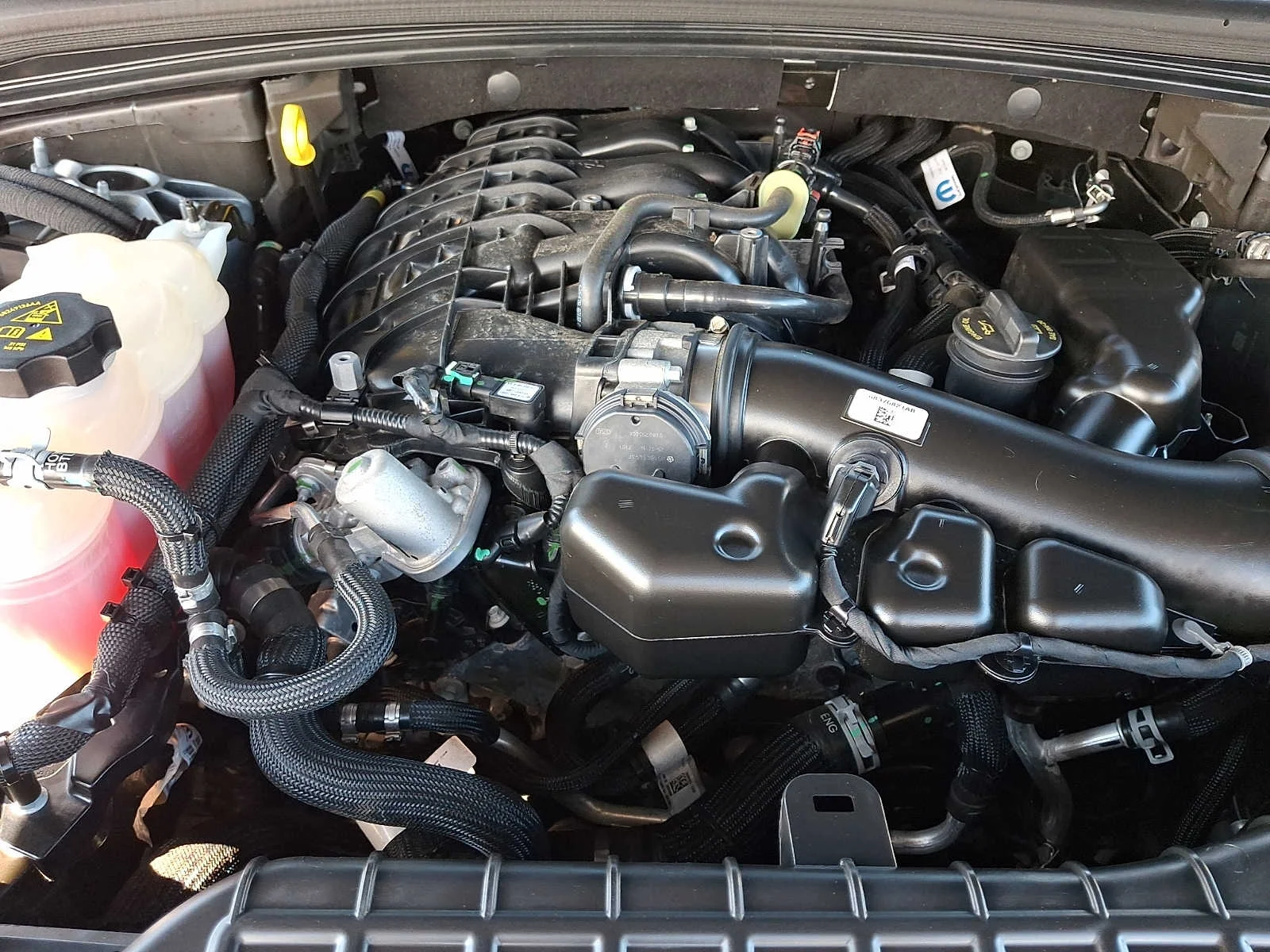 Used 2025 Silver Zynith Jeep Altitude X image 28