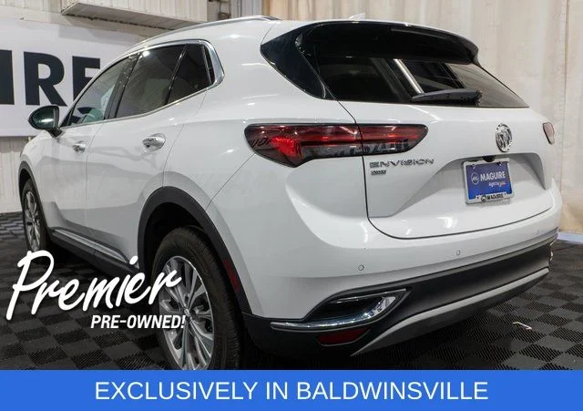 Used 2023 Summit White Buick Preferred image 7