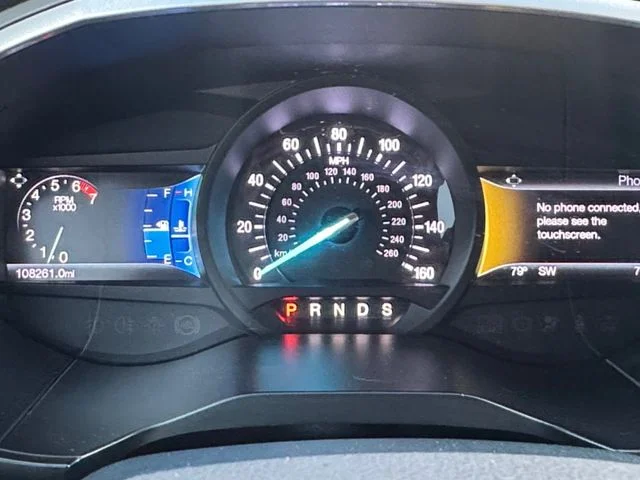 Used 2016 Silver Ford SEL image 11