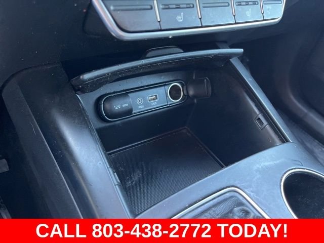 Used 2020 Silver Kia LX image 23