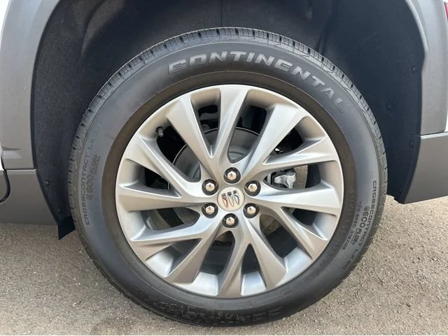 New 2026 Summit White Buick Preferred image 17