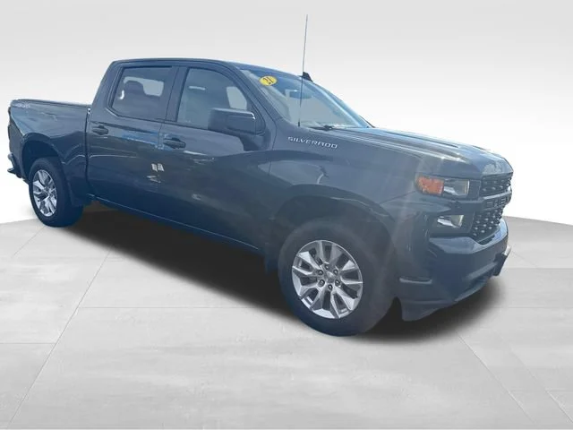 Used 2021 SHADOW GRAY METALLIC Chevrolet Custom image 7