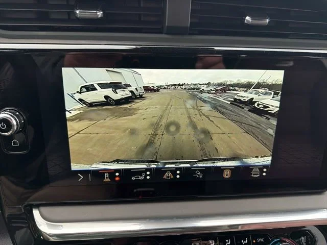 New 2026 Glacier White Tricoat GMC Denali Ultimate image 19