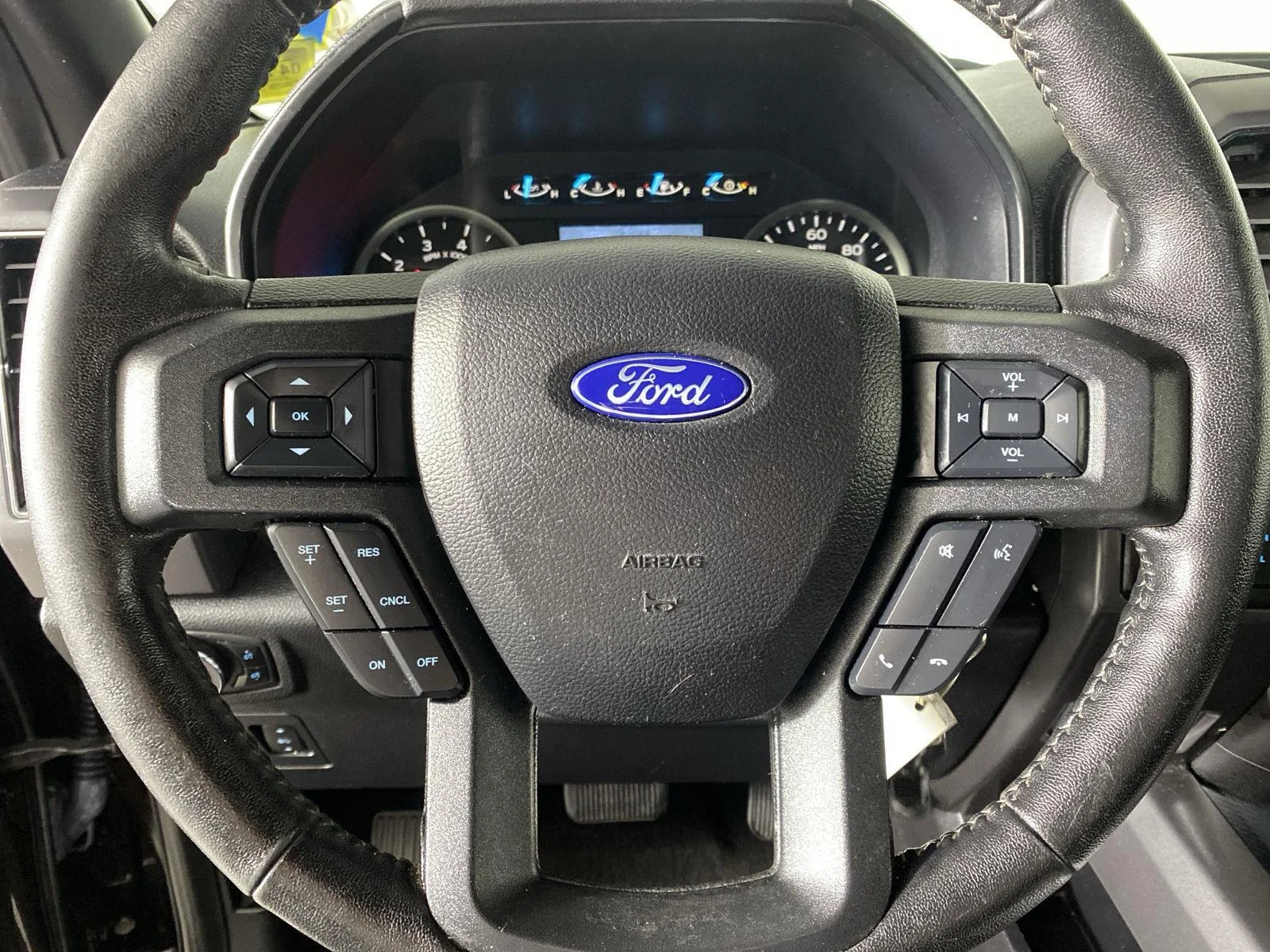 Used 2019 Magma Red Ford XLT image 16