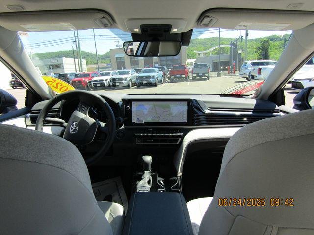 Certified Used 2025 PRECIOUS METAL Toyota  image 10