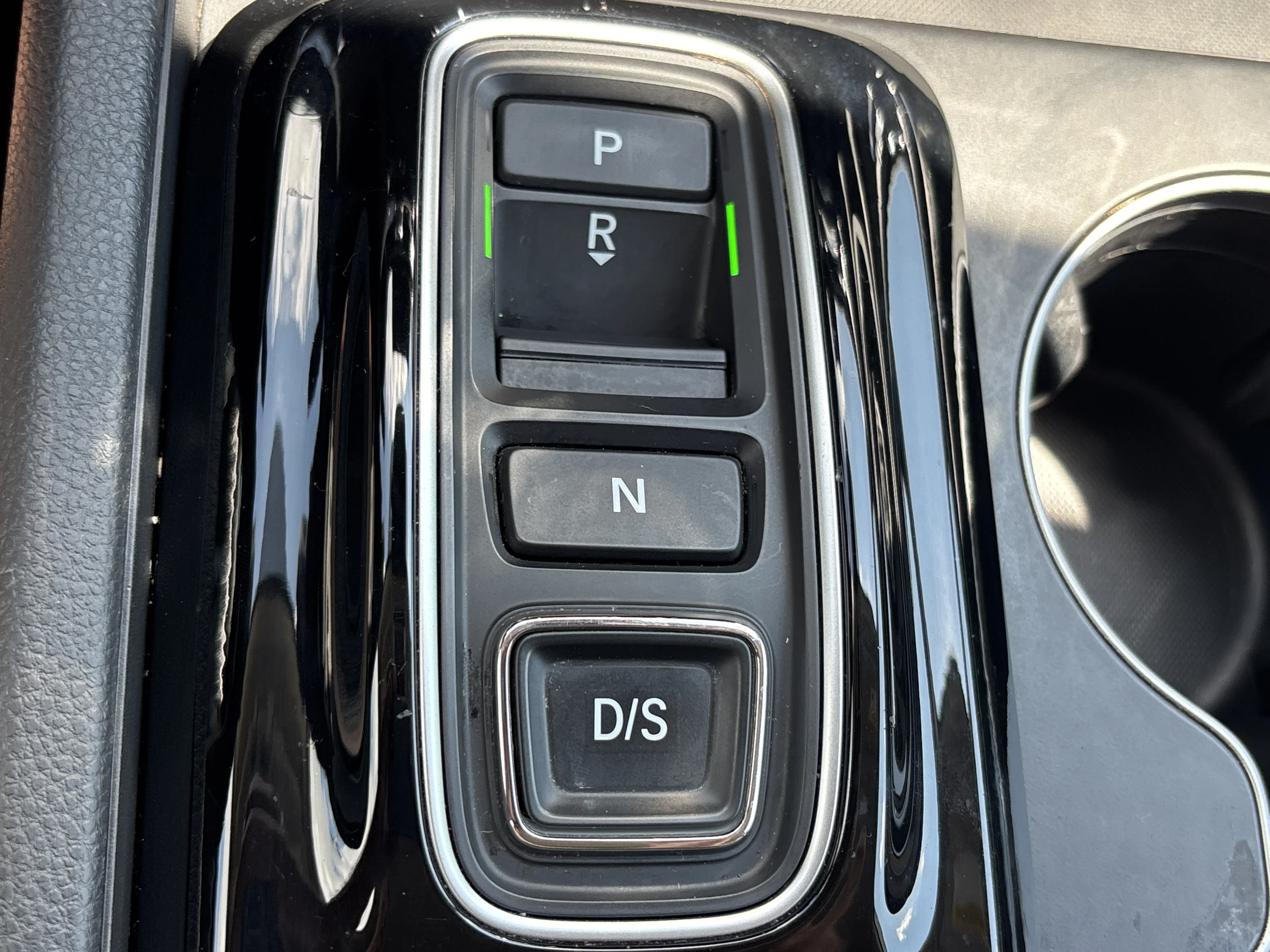 Used 2025 Platinum White Pearl Honda EX-L AWD image 37