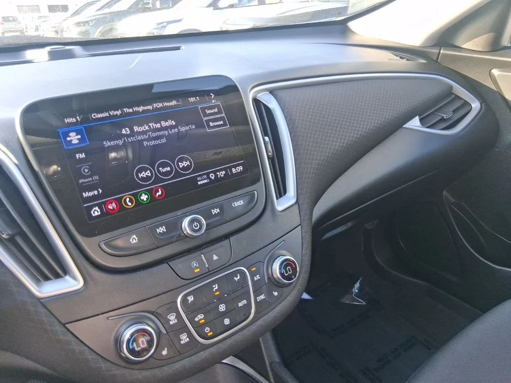 Used 2023 Gray Chevrolet LT image 22