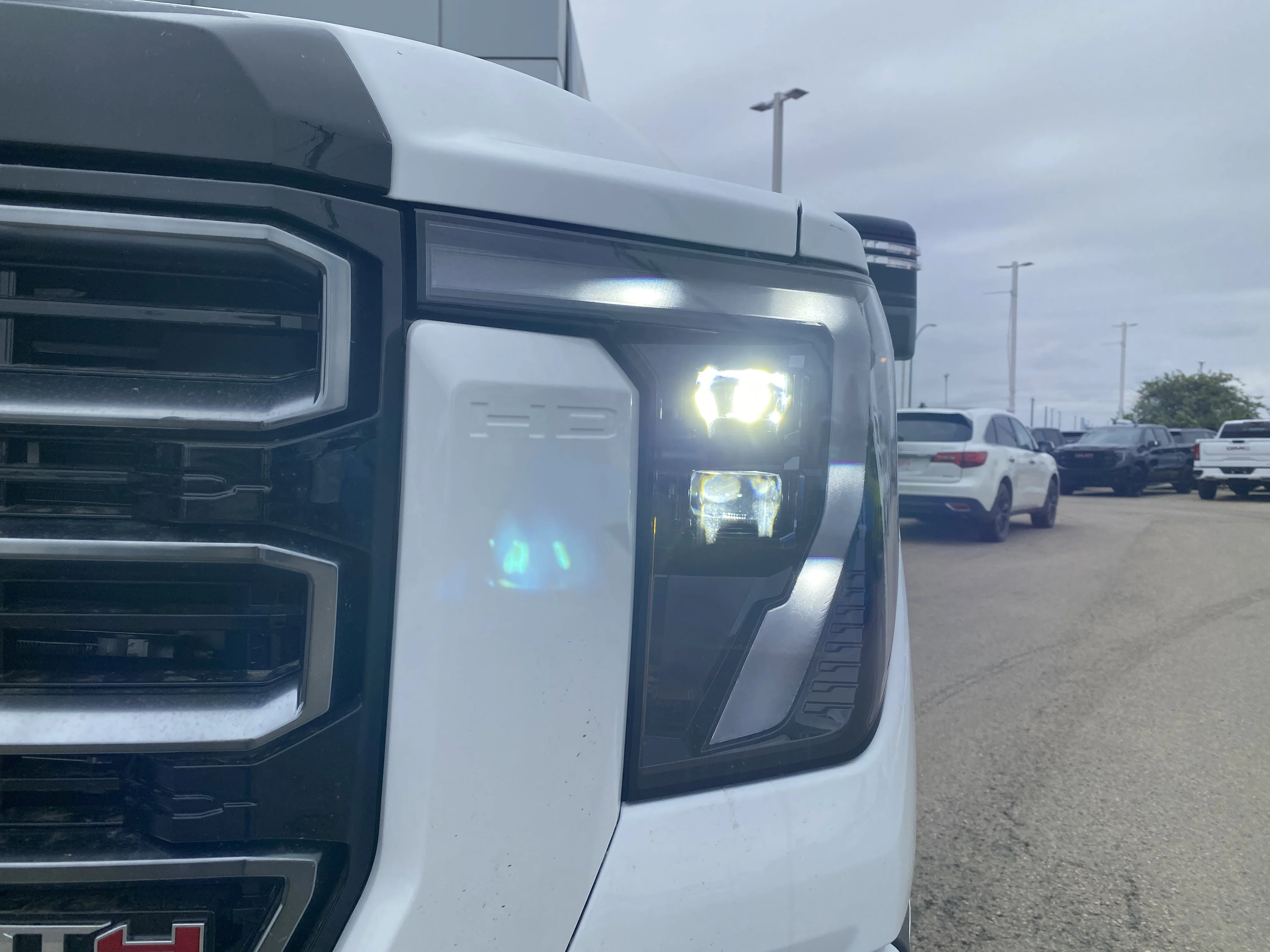 New 2026 Summit White GMC AT4 image 10