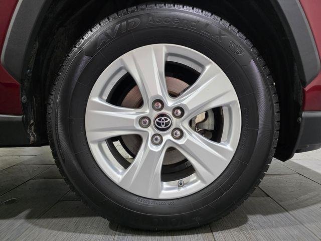 Certified Used 2019 RUBY FLARE PEARL Toyota  image 25