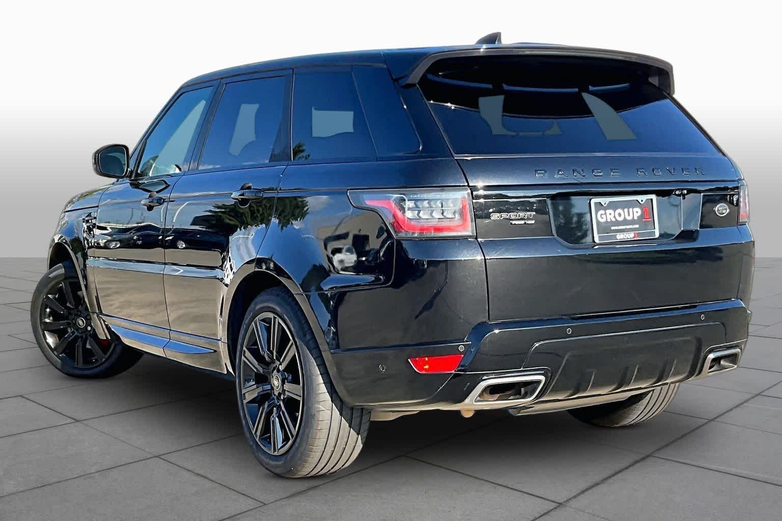Used 2020 Santorini Black Metallic Land Rover HSE Dynamic image 11