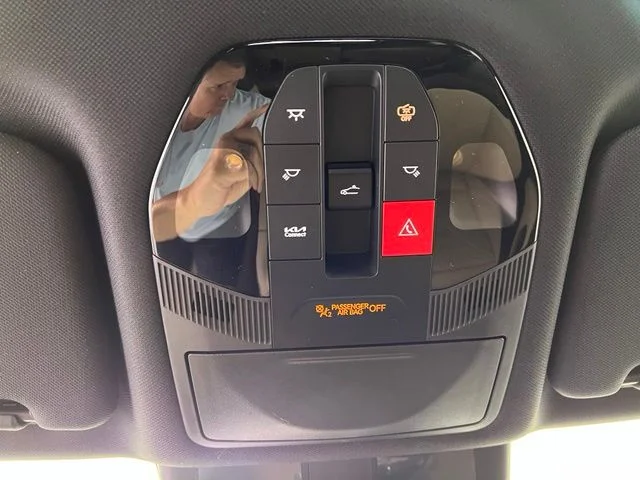 New 2027 Black Kia EX image 29