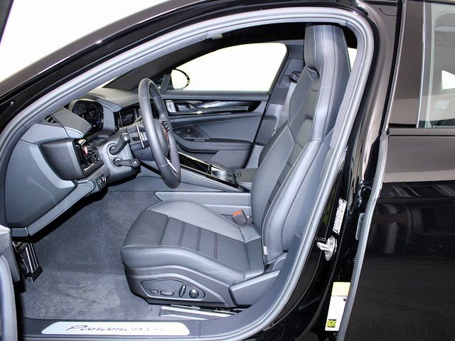 2026 Porsche Panamera Base - Photo 5