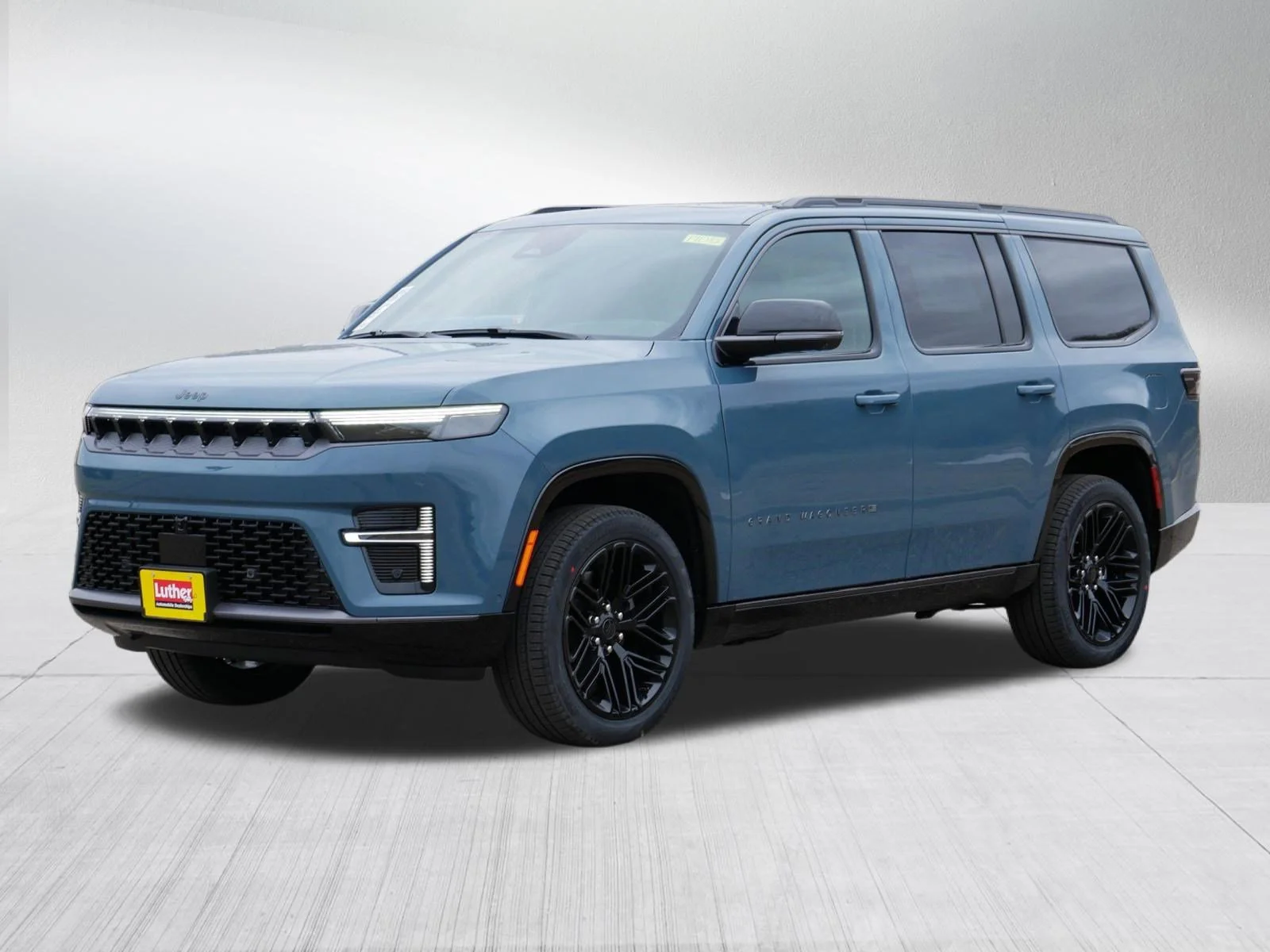 New 2026 Steel Blue Jeep Limited Reserve image 4