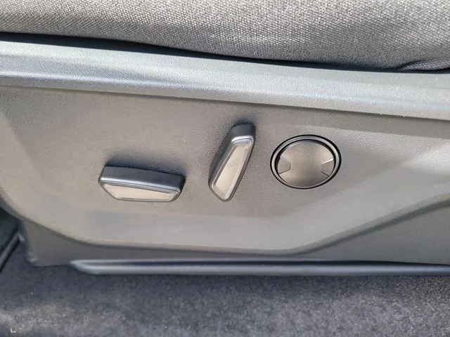 New 2026 Gray Ford XLT image 20