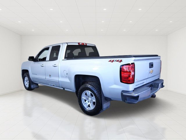 Used 2019 Gray Chevrolet LT image 6