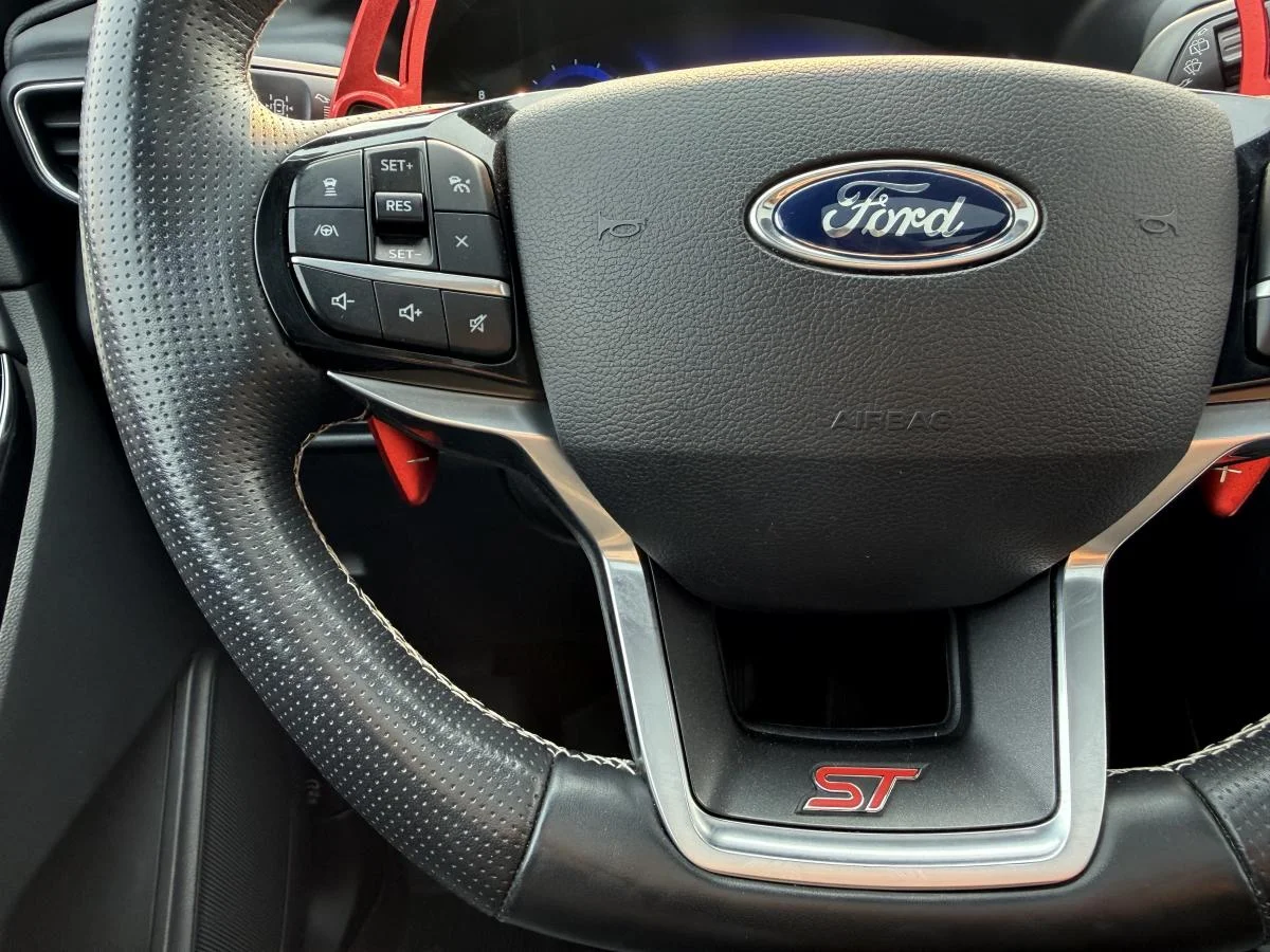 Used 2021 White Ford St Awd image 33