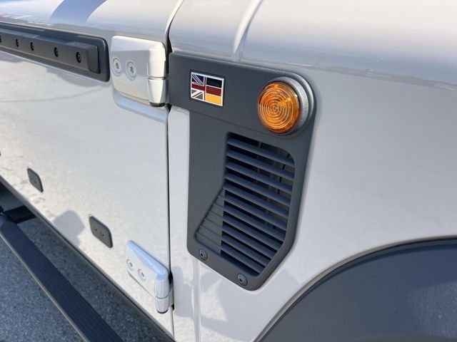 New 2025 Scottish White INEOS Fieldmaster Edition image 14