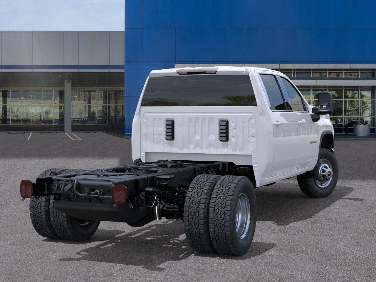 New 2026 Summit White Chevrolet Work Truck image 4