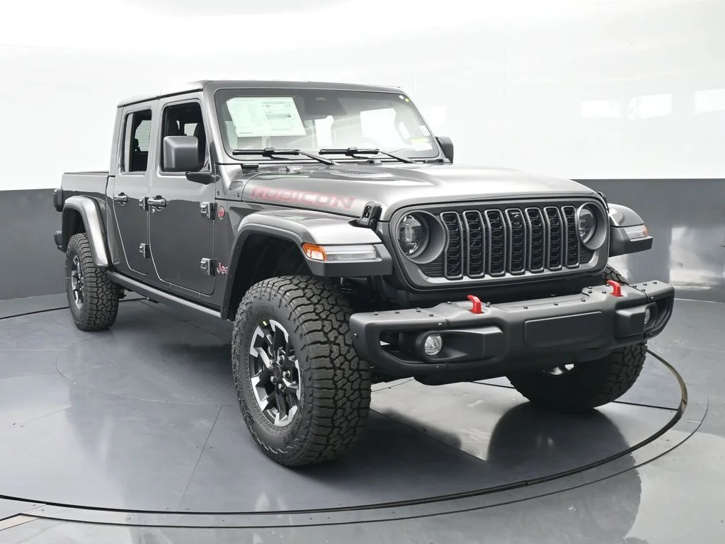 New 2026 Granite Crystal Metallic Clear-Coat Exterior Paint Jeep Rubicon X image 9