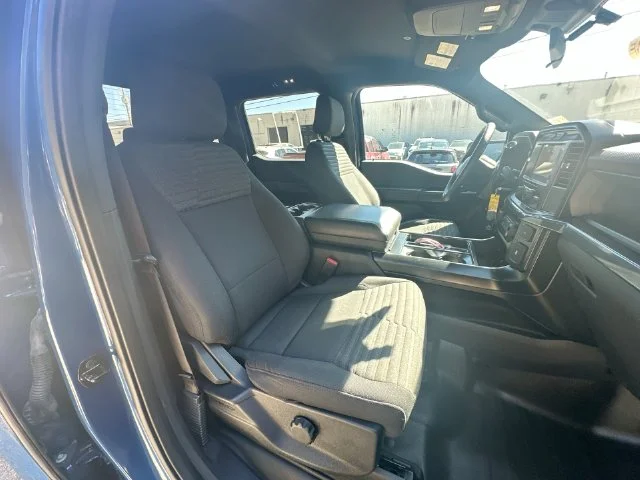 Used 2023 Blue Ford XL image 32
