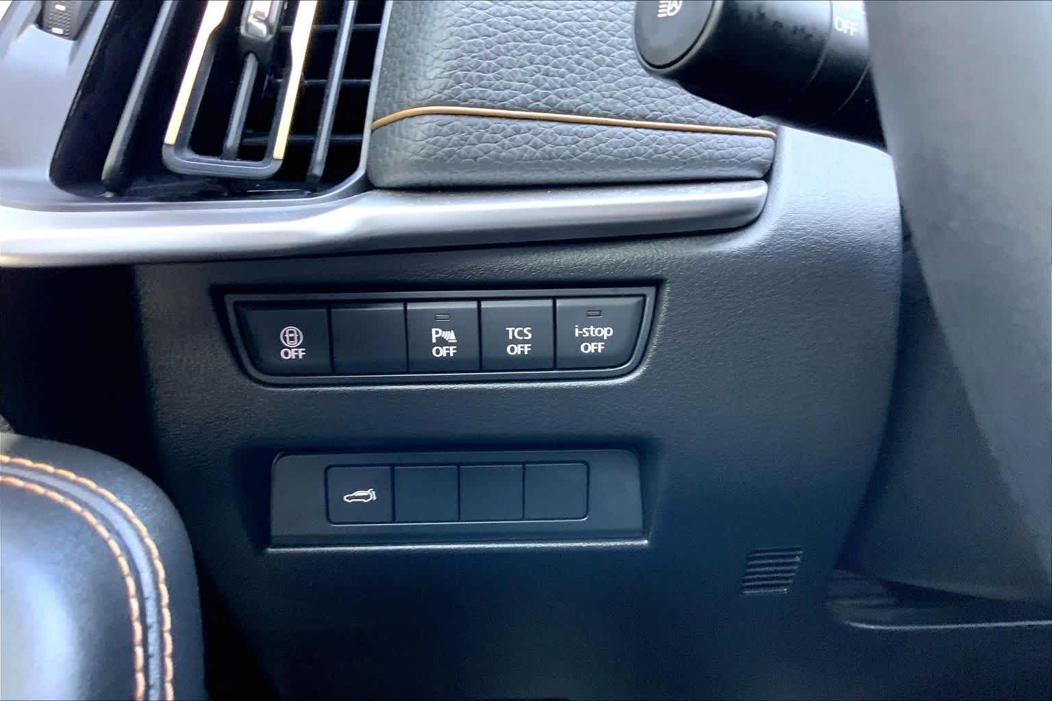 2025 Mazda CX-90 Preferred Package - Photo 34