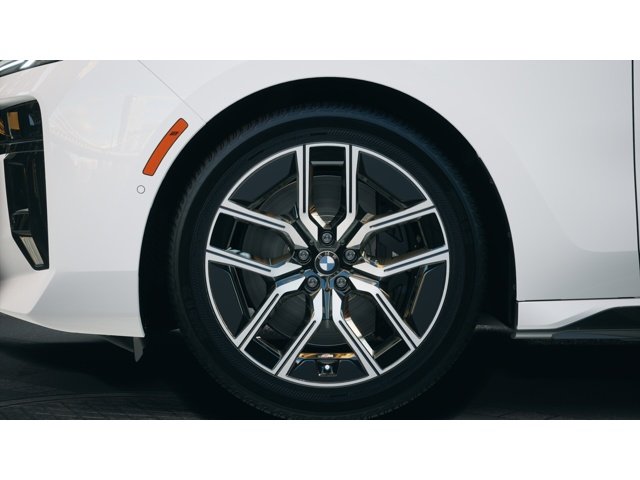 New 2026 Alpine White BMW  image 7
