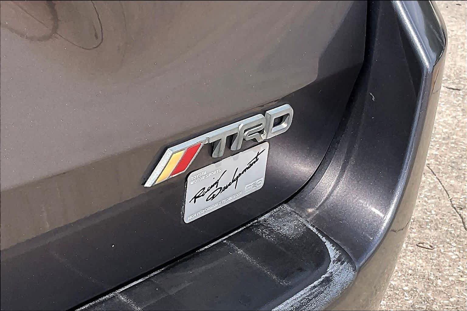 Used 2013 Predawn Gray Mica Toyota LE image 10