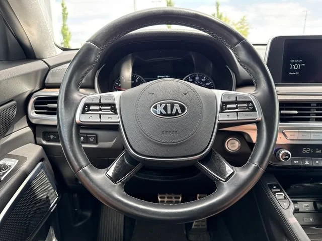 Used 2021 Wolf Gray Kia SX image 19