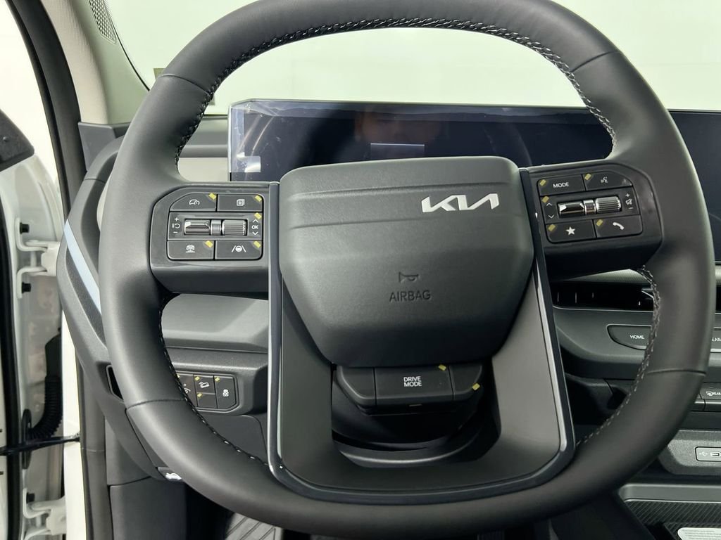 New 2027 Snow White Pearl Kia S image 15