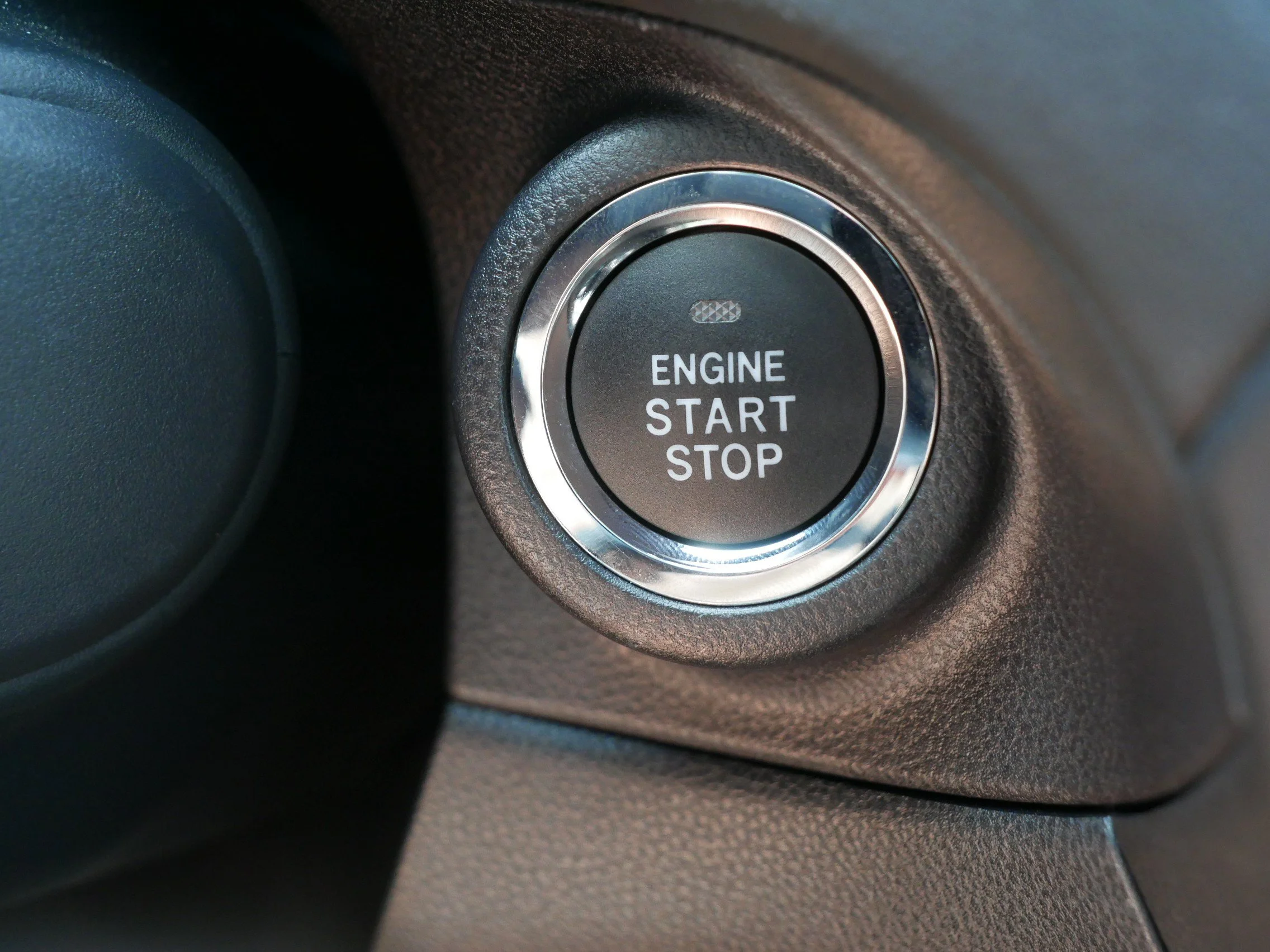 Used 2025 Magnetite Gray Metallic Subaru Onyx Edition Touring image 29