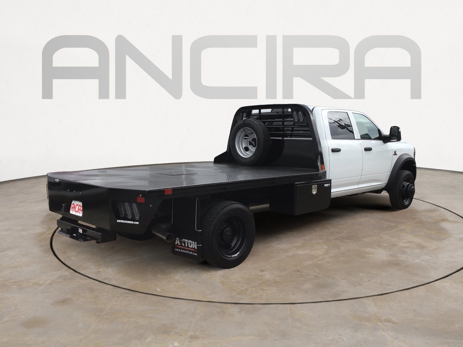 New 2026 Bright White Clearcoat RAM Tradesman image 10