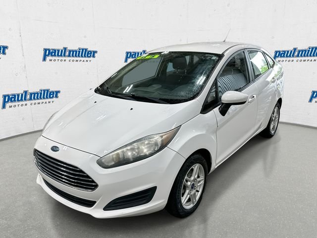 2018 Ford Fiesta SE Sedan's photo