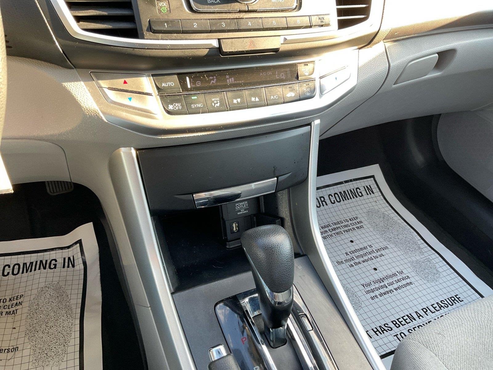 Used 2013 Obsidian Blue Pearl Honda LX image 19