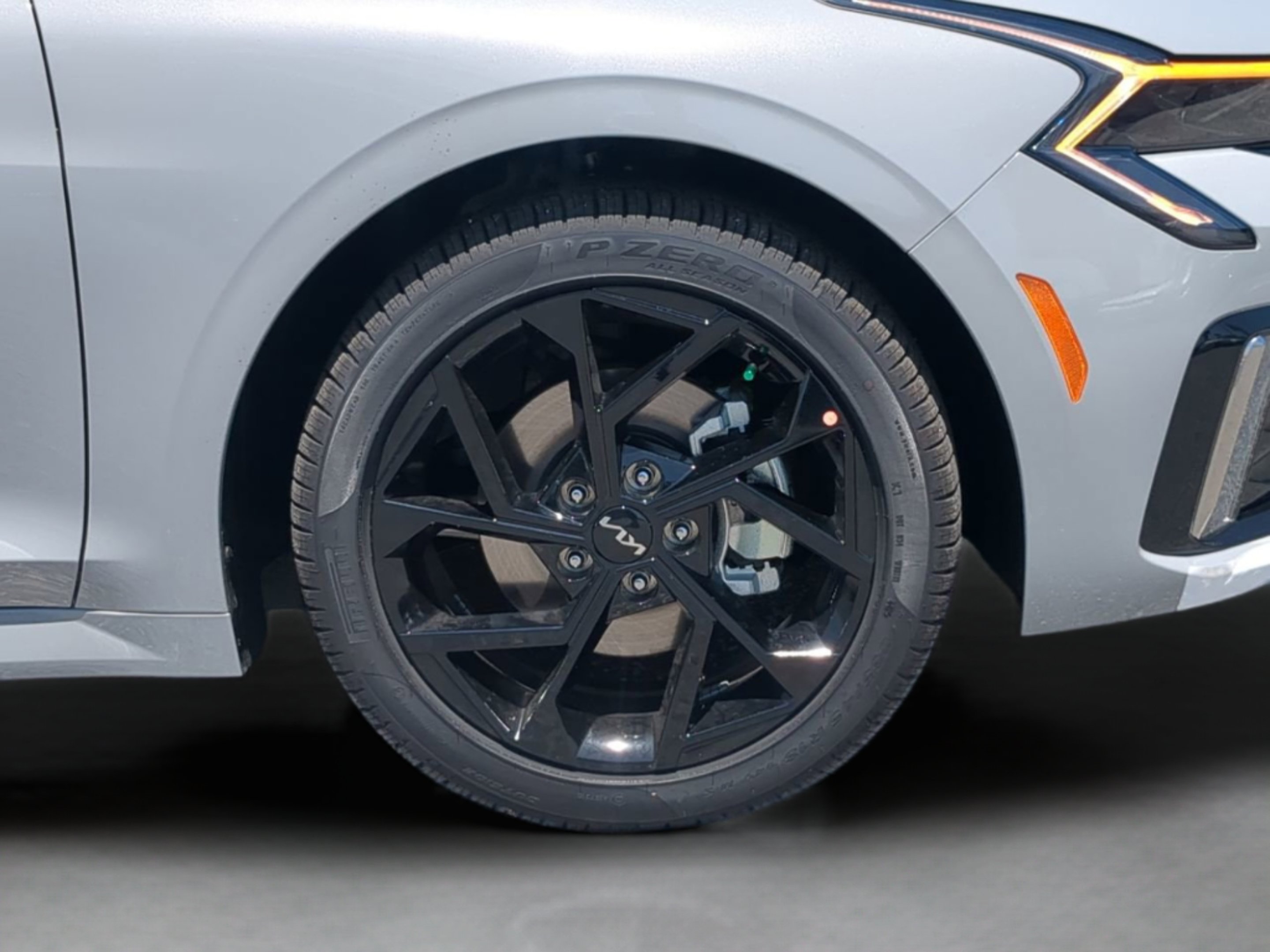 New 2026 Wolf Gray Kia GT-Line image 13