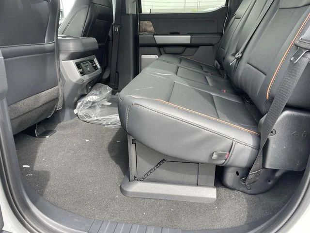 New 2026 Avalanche Ford F-250® Lariat® image 9