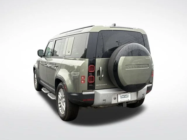 Certified Used 2023 Green Land Rover S image 6
